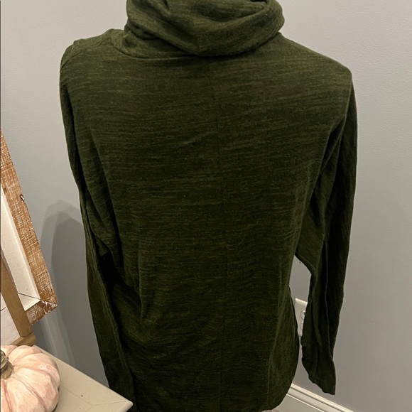 Forest Green Cowl Neck Women's Sweater Stitch Fix - Picture 5 of 6